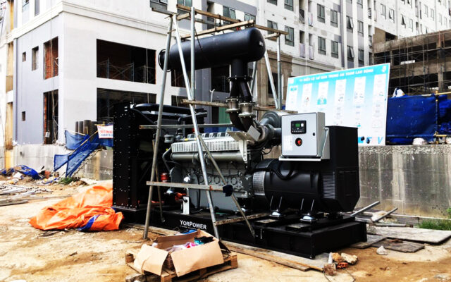 Máy phát điện 3 pha tại công trường